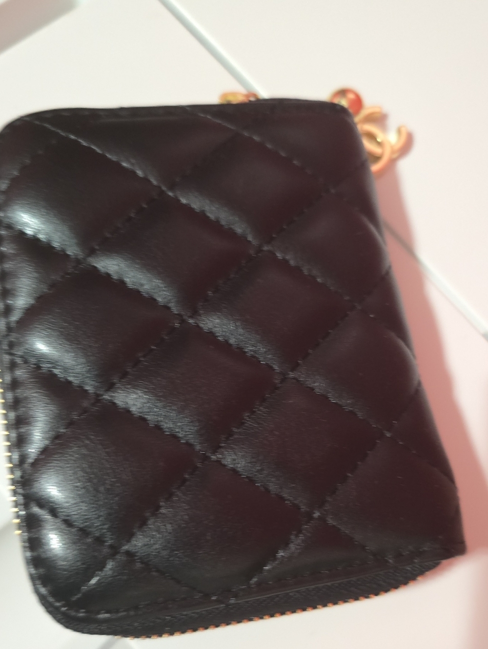 CHANEL Black Quilted Leather Compact Zip Wallet with Gold CC - Picture 3 of 5
